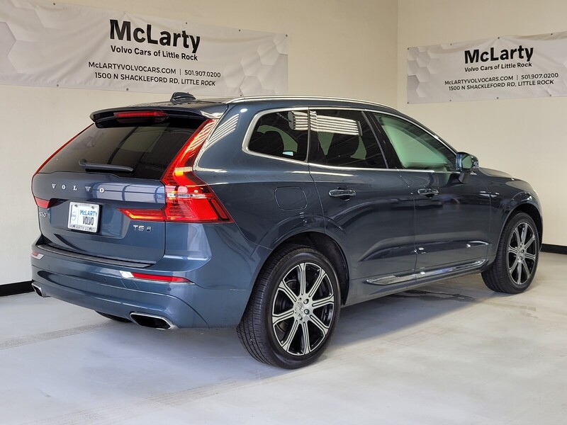 2021 Volvo XC60 T5 Inscription photo 3
