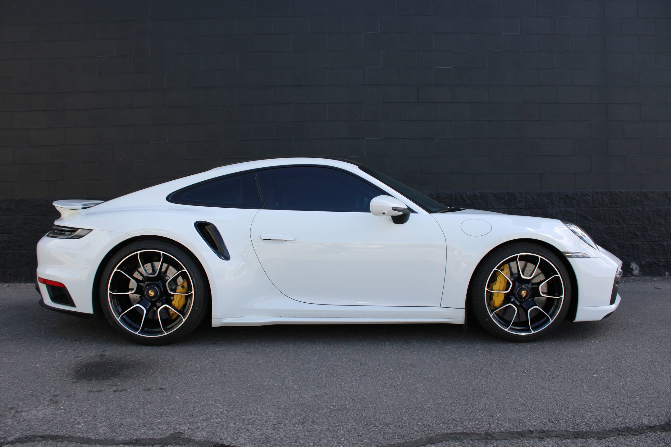 2024 Porsche 911 Turbo S photo 8