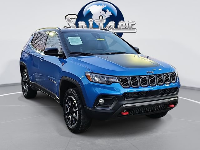 2024 Jeep Compass Trailhawk's photo