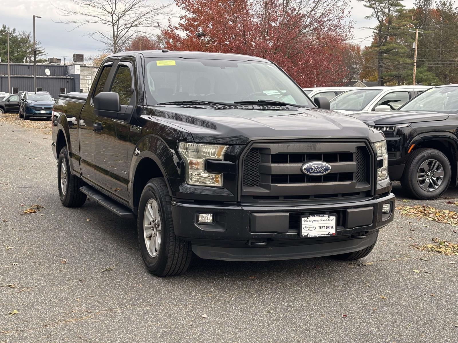 2016 Ford F-150 Lariat photo 2