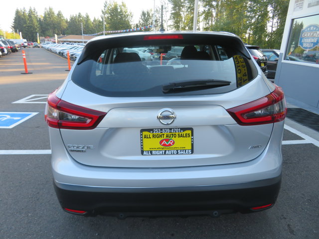 2022 Nissan Rogue Sport S photo 4