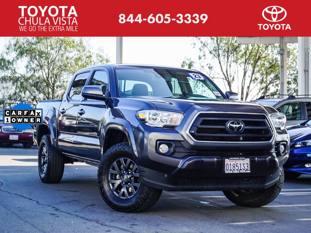 2023 Toyota Tacoma SR5's photo