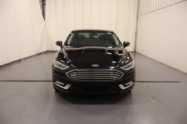 2017 Ford Fusion Titanium photo 3