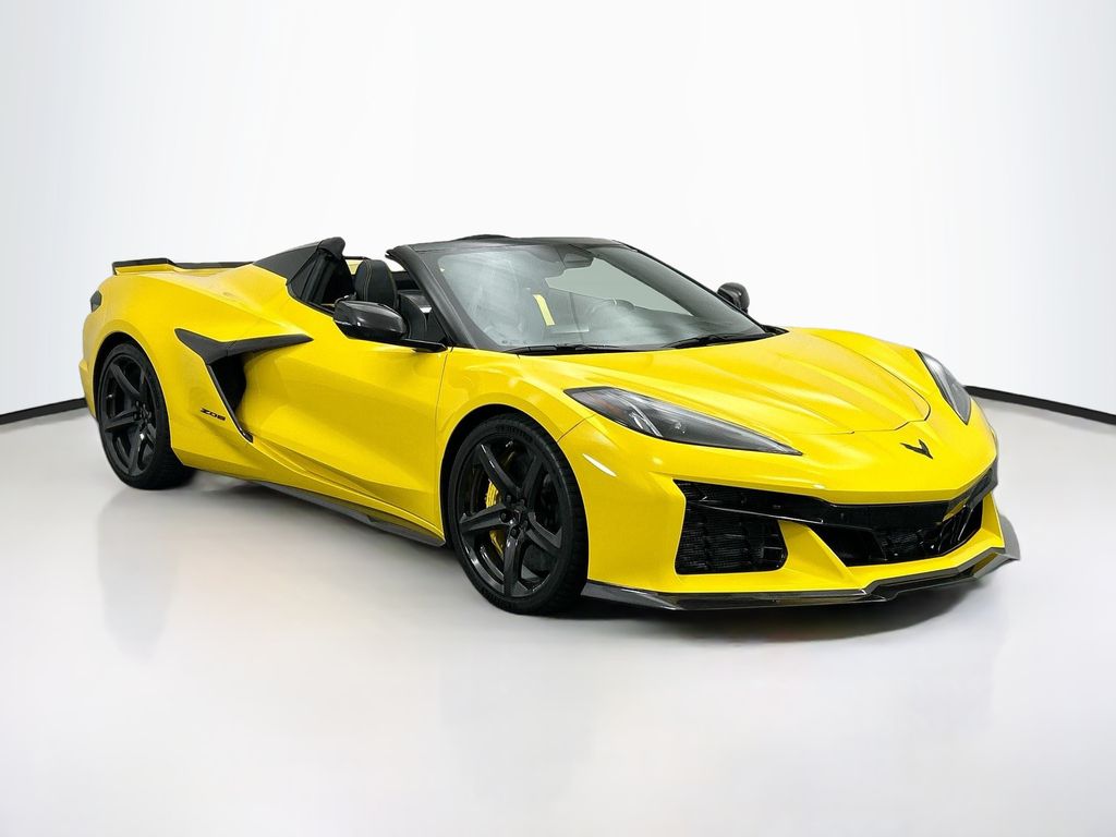 2025 Chevrolet Corvette Z06 3LZ photo 3