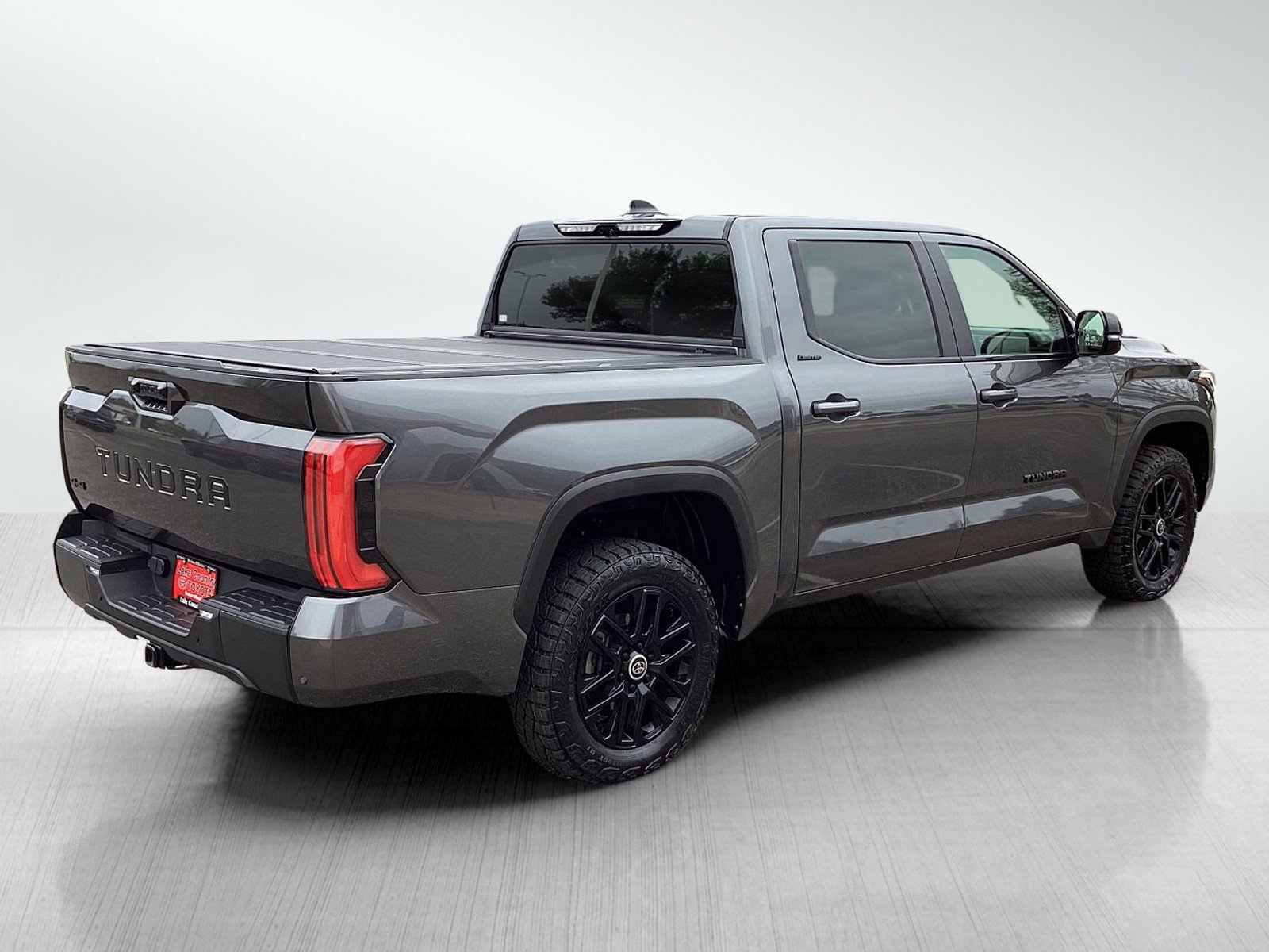 2024 Toyota Tundra Limited photo 5