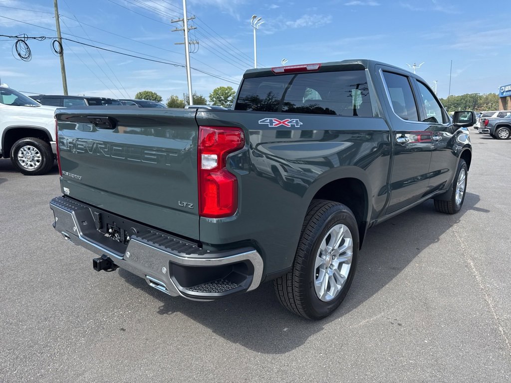 2026 Chevrolet Silverado 1500 LTZ photo 4