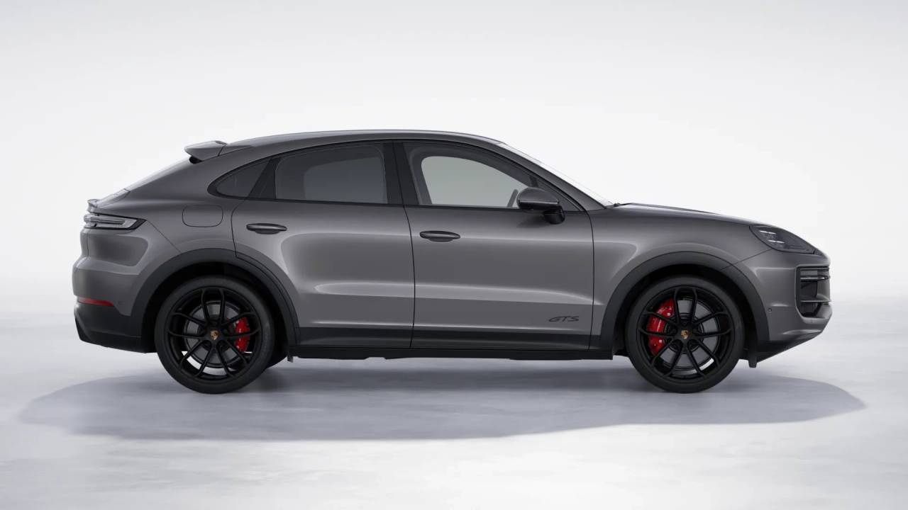 2026 Porsche Cayenne GTS Coupe photo 7