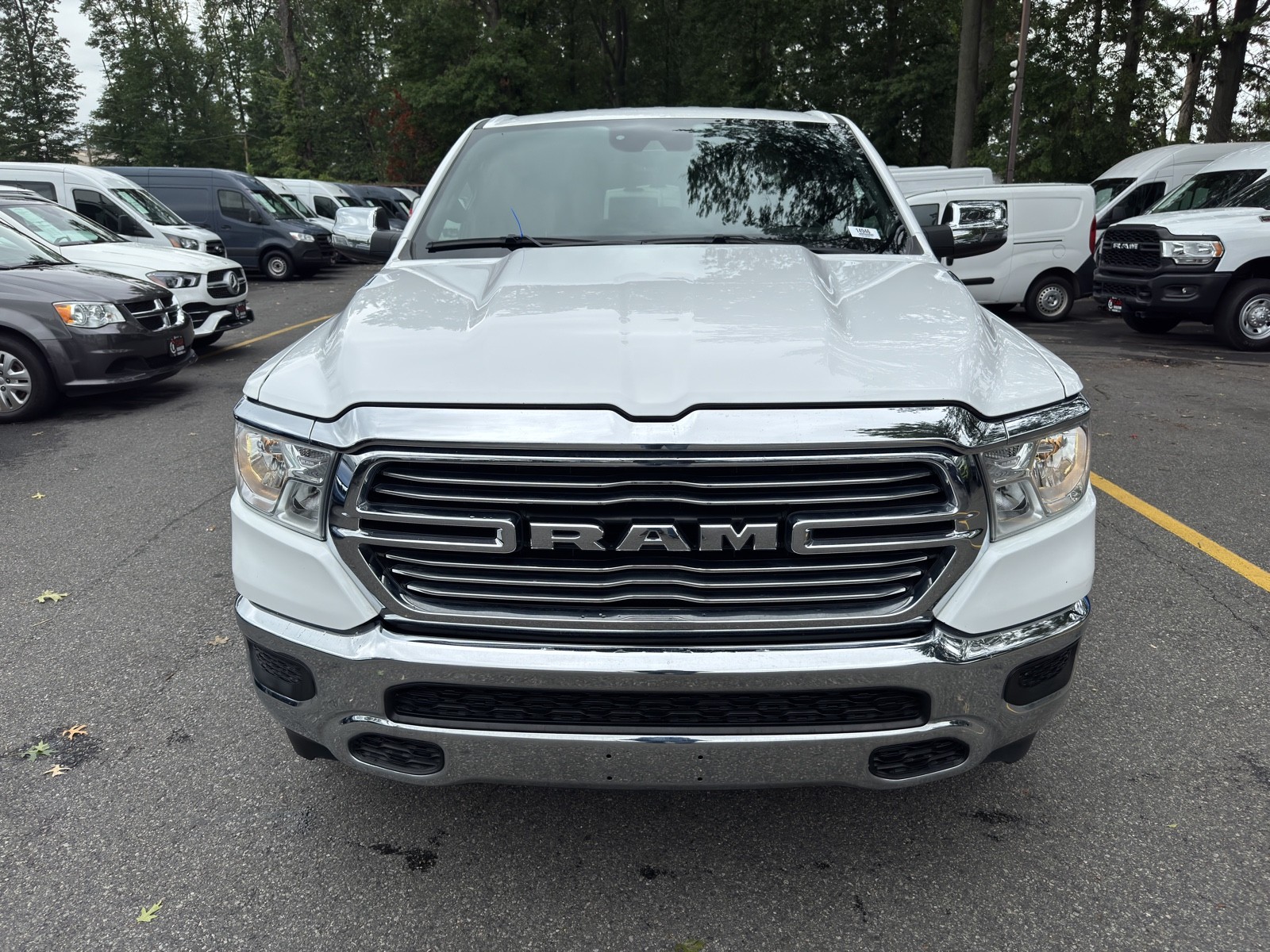 2024 Ram 1500 Laramie photo 2