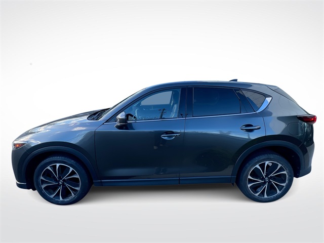 2023 Mazda CX-5 S Premium package's photo