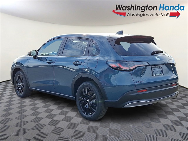 2026 Honda HR-V Sport photo 2