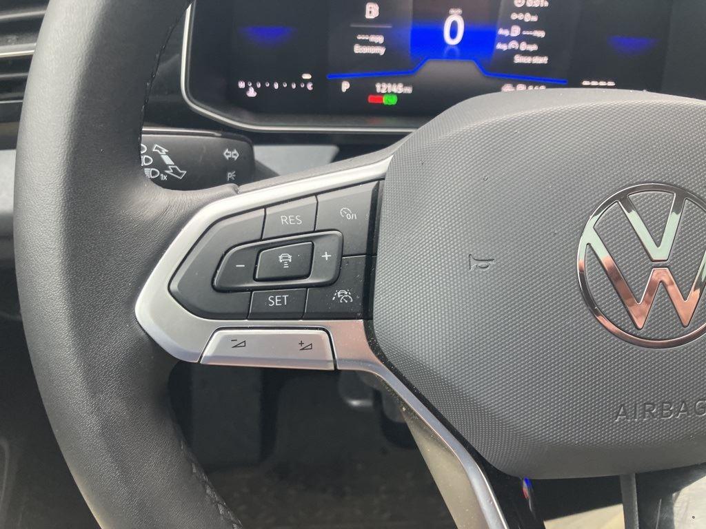 2025 Volkswagen Jetta SE photo 13