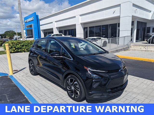 2022 Chevrolet Bolt EV 2LT photo 2