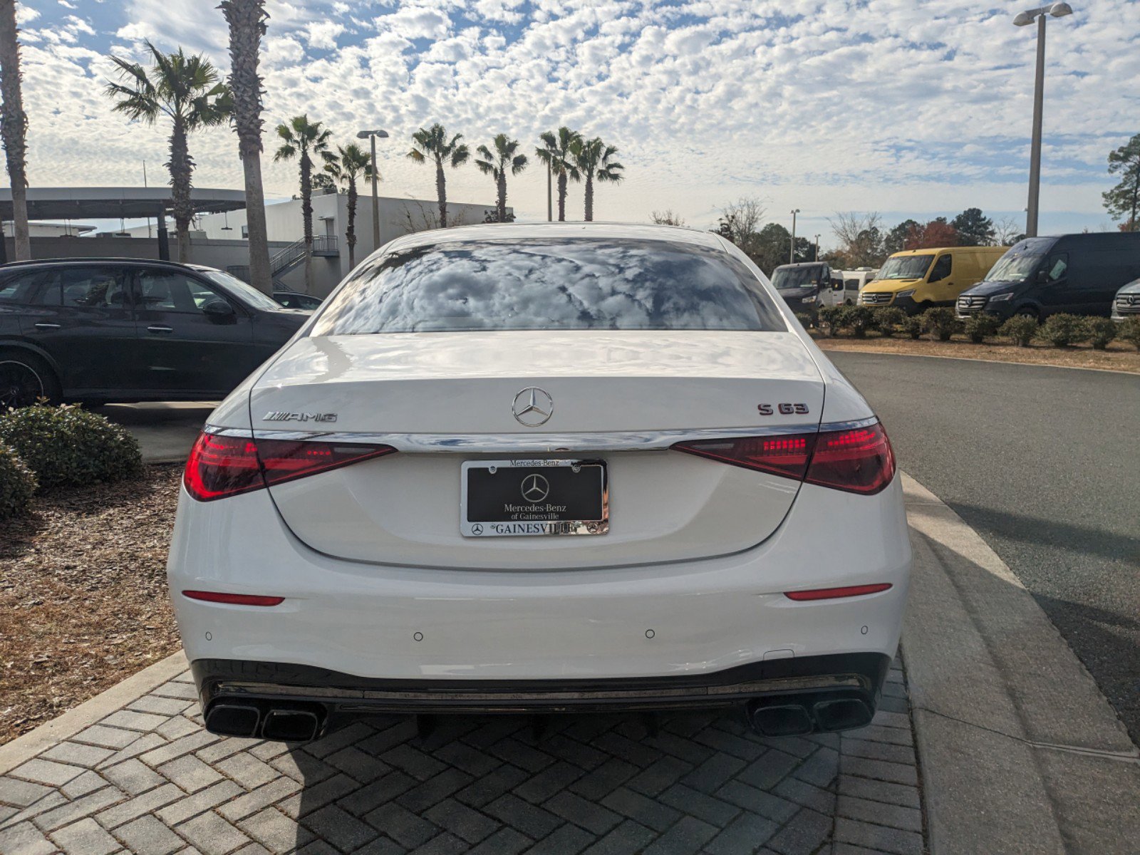 2024 Mercedes Benz S AMG 63 e 4MATIC photo 8