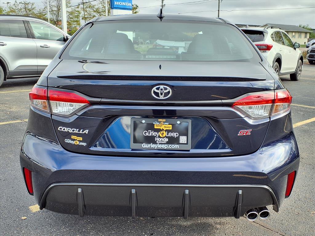 2025 Toyota Corolla SE photo 8