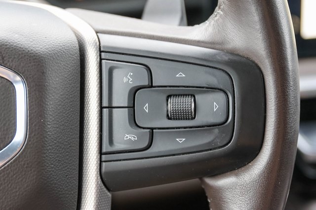 Used 2023 White GMC Denali image 36