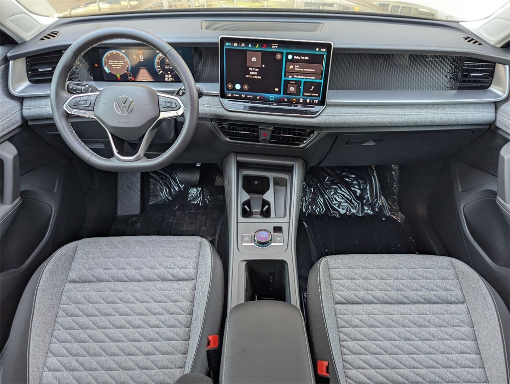 2025 Volkswagen Tiguan S photo 13