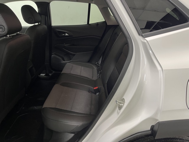2025 Chevrolet Trax LT photo 16