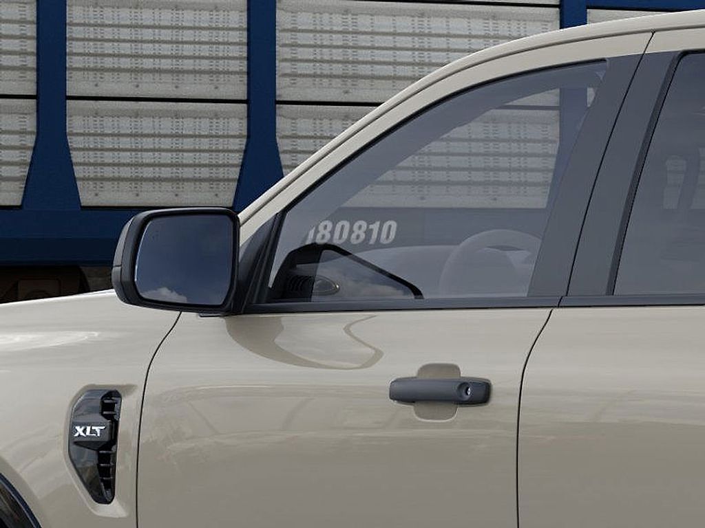 2025 Ford Ranger XLT photo 17