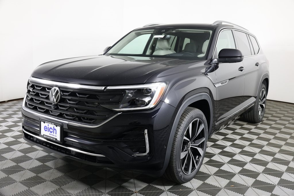 2026 Volkswagen Atlas SEL Premium R-Line photo 3