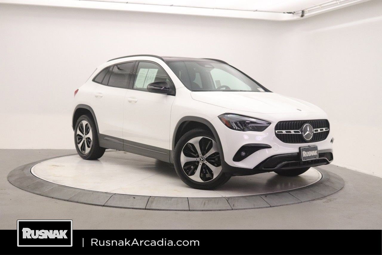 2026 Mercedes-Benz GLA GLA 250's photo