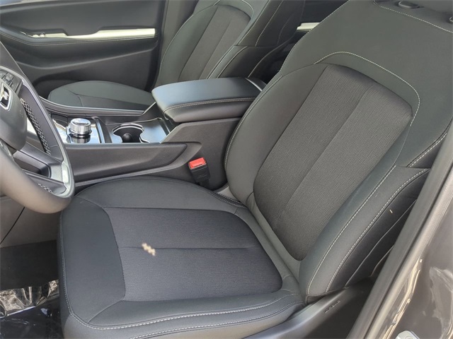 2025 Jeep Grand Cherokee Laredo photo 12