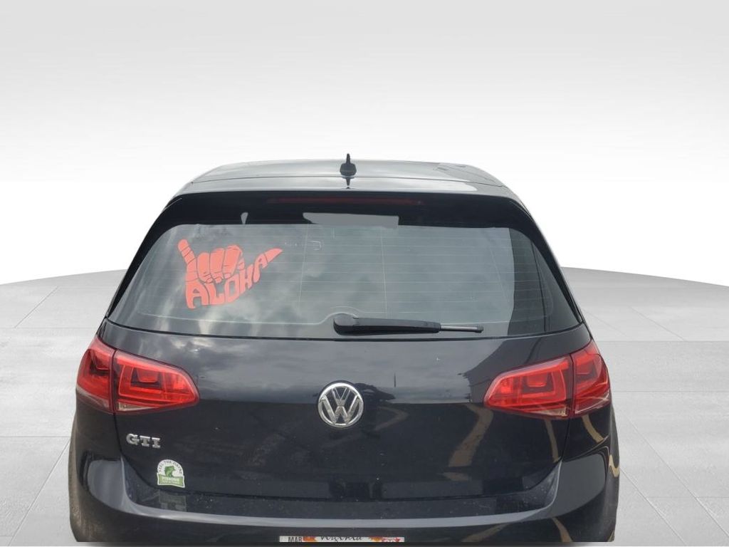 2015 Volkswagen Golf GTI S photo 3