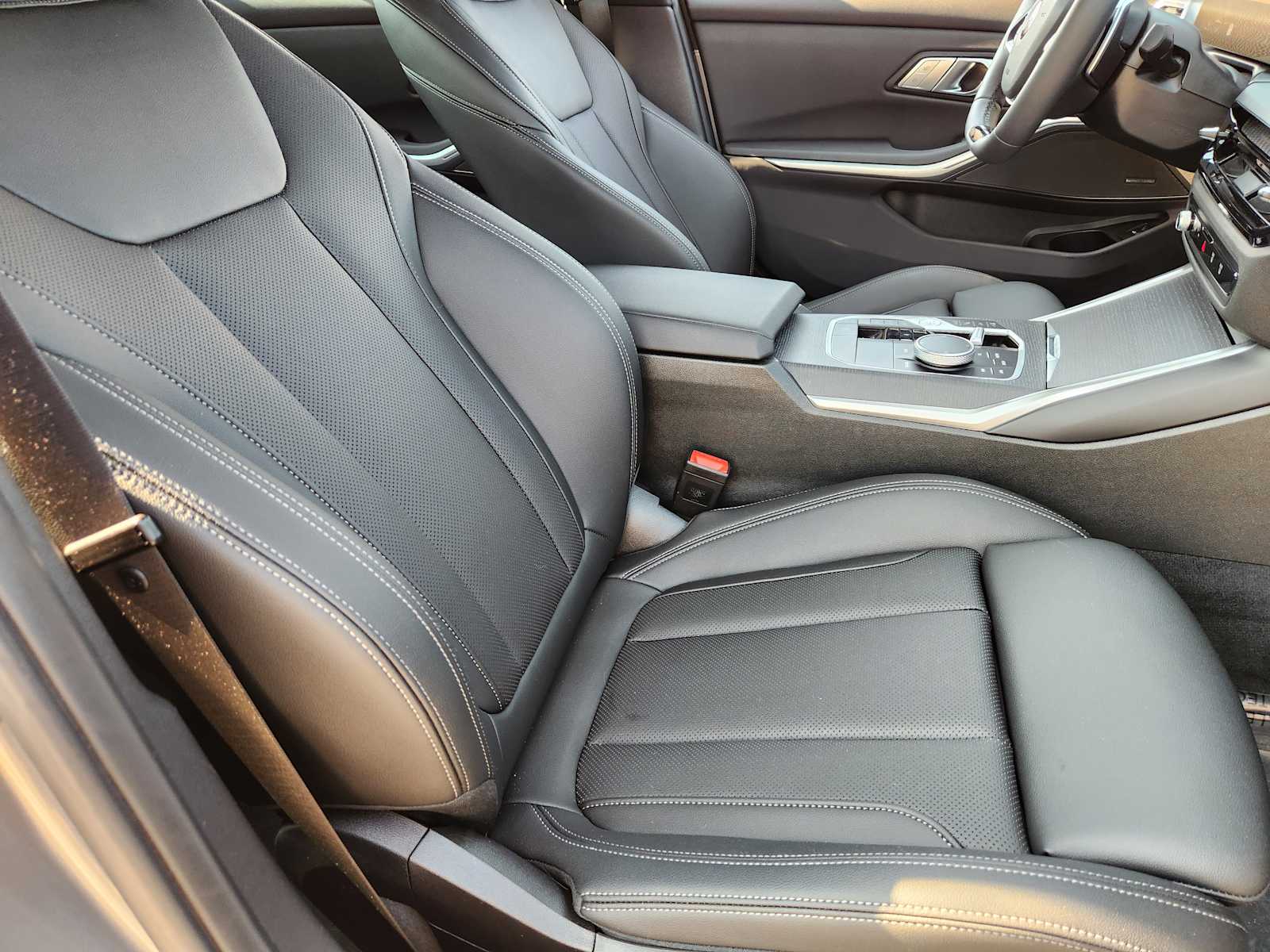 2025 Bmw 330i xDrive photo 10