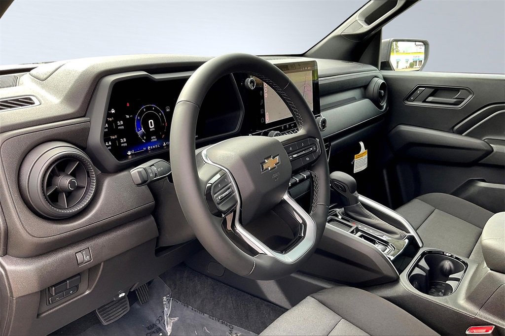 2026 Chevrolet Colorado Work Truck photo 7