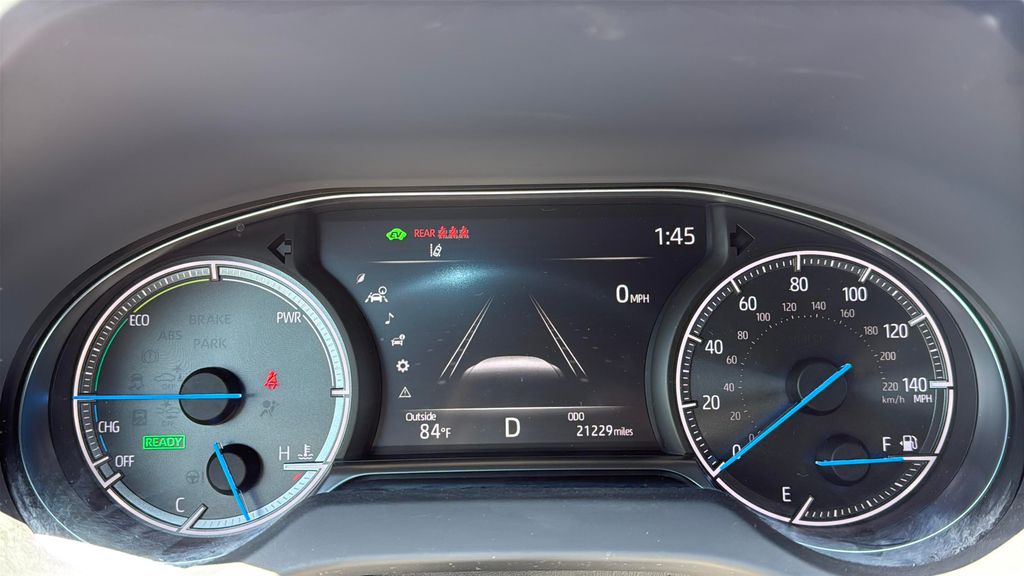 2021 Toyota Venza XLE photo 13