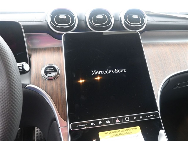 2025 Mercedes Benz GLC 350e 4MATIC photo 4