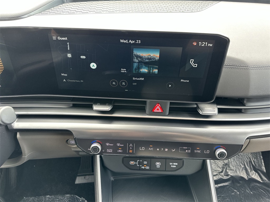 2025 Kia Carnival LXS photo 19