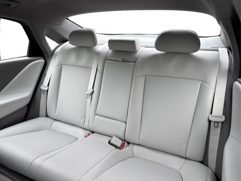 2025 Hyundai Ioniq SEL photo 10