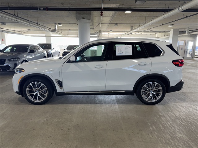 2024 Bmw X5 xDrive50e photo 3