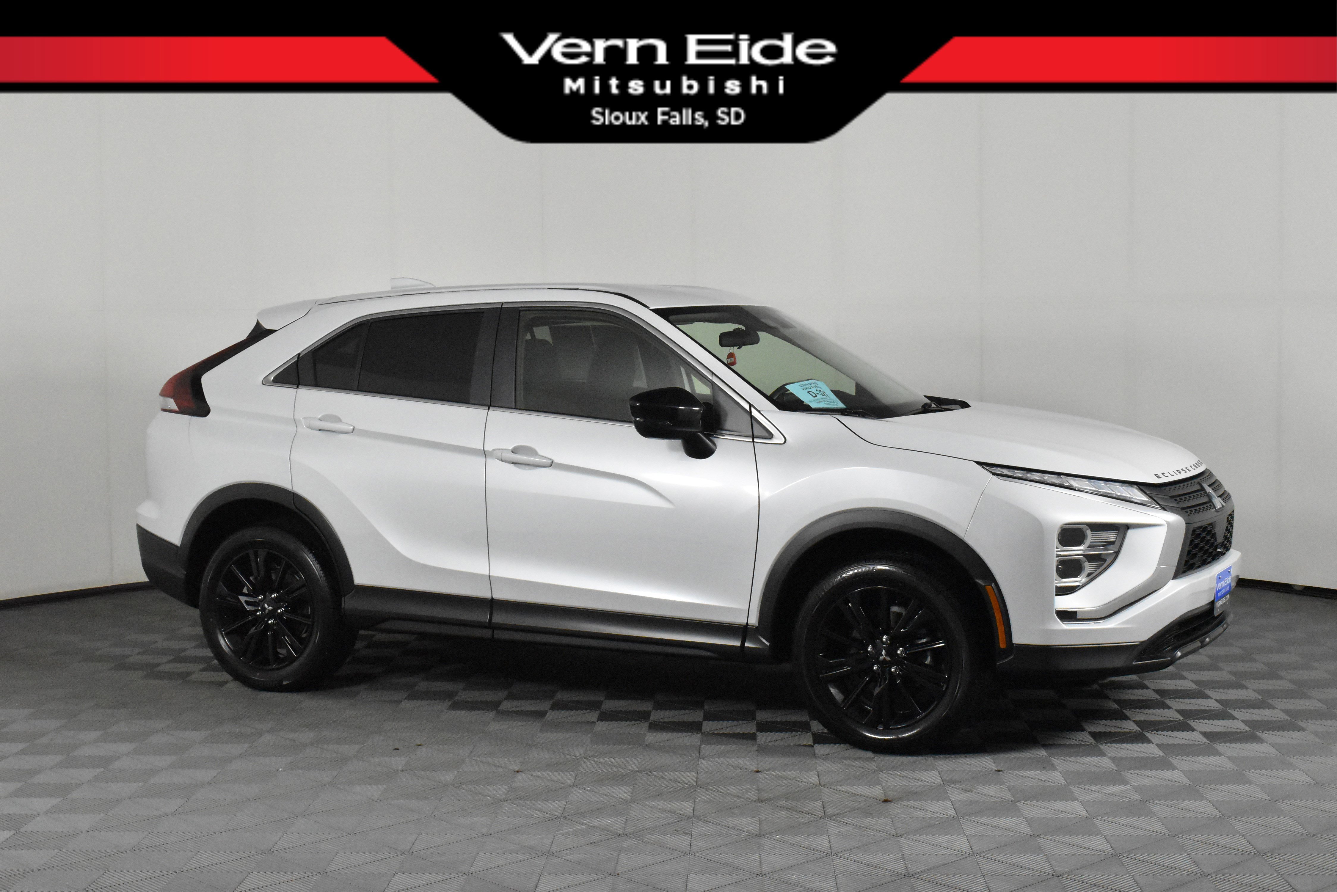 2023 Mitsubishi Eclipse Cross LE