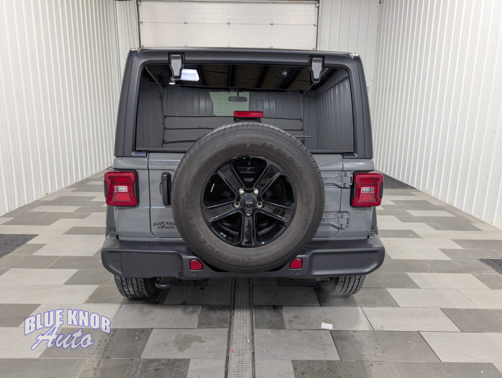 2021 Jeep Wrangler Unlimited Sport Altitude photo 3