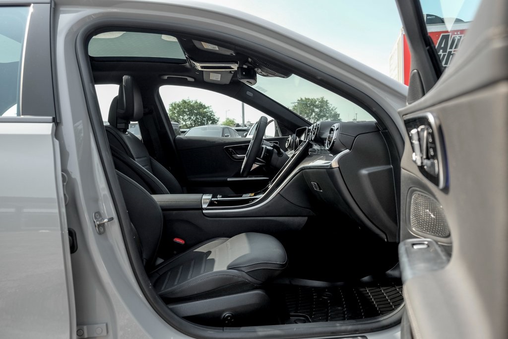 2025 Mercedes Benz C 300 4MATIC photo 20