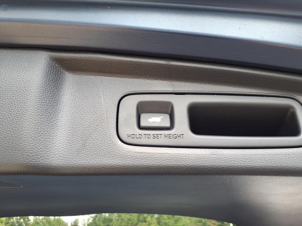 2026 Honda CR-V Hybrid Sport-L photo 6