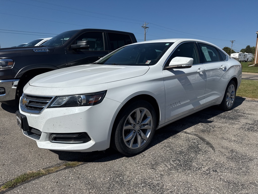 2019 Chevrolet Impala 1LT photo 2
