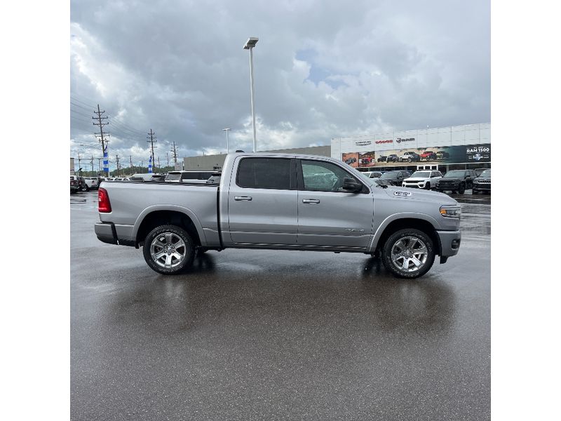 2025 Ram 1500 Big Horn photo 3