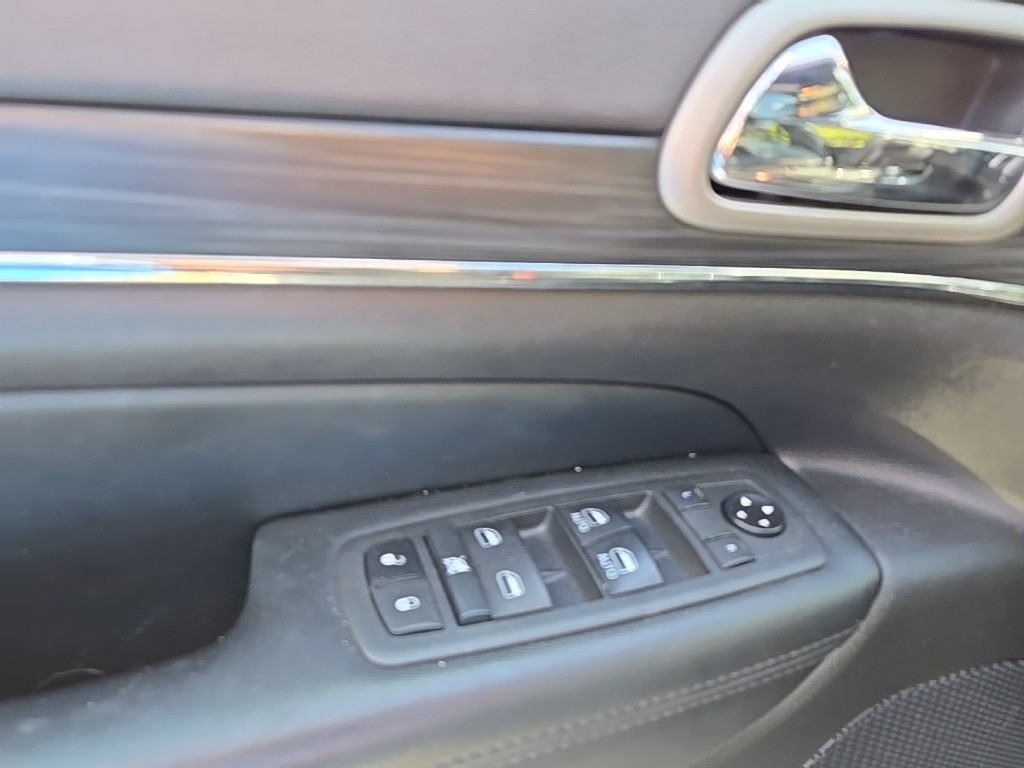 2020 Jeep Grand Cherokee Limited photo 9