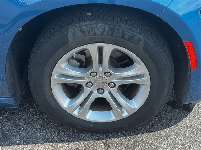 2023 Dodge Charger SXT photo 9