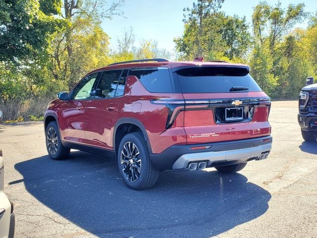 2026 Chevrolet Traverse photo 3