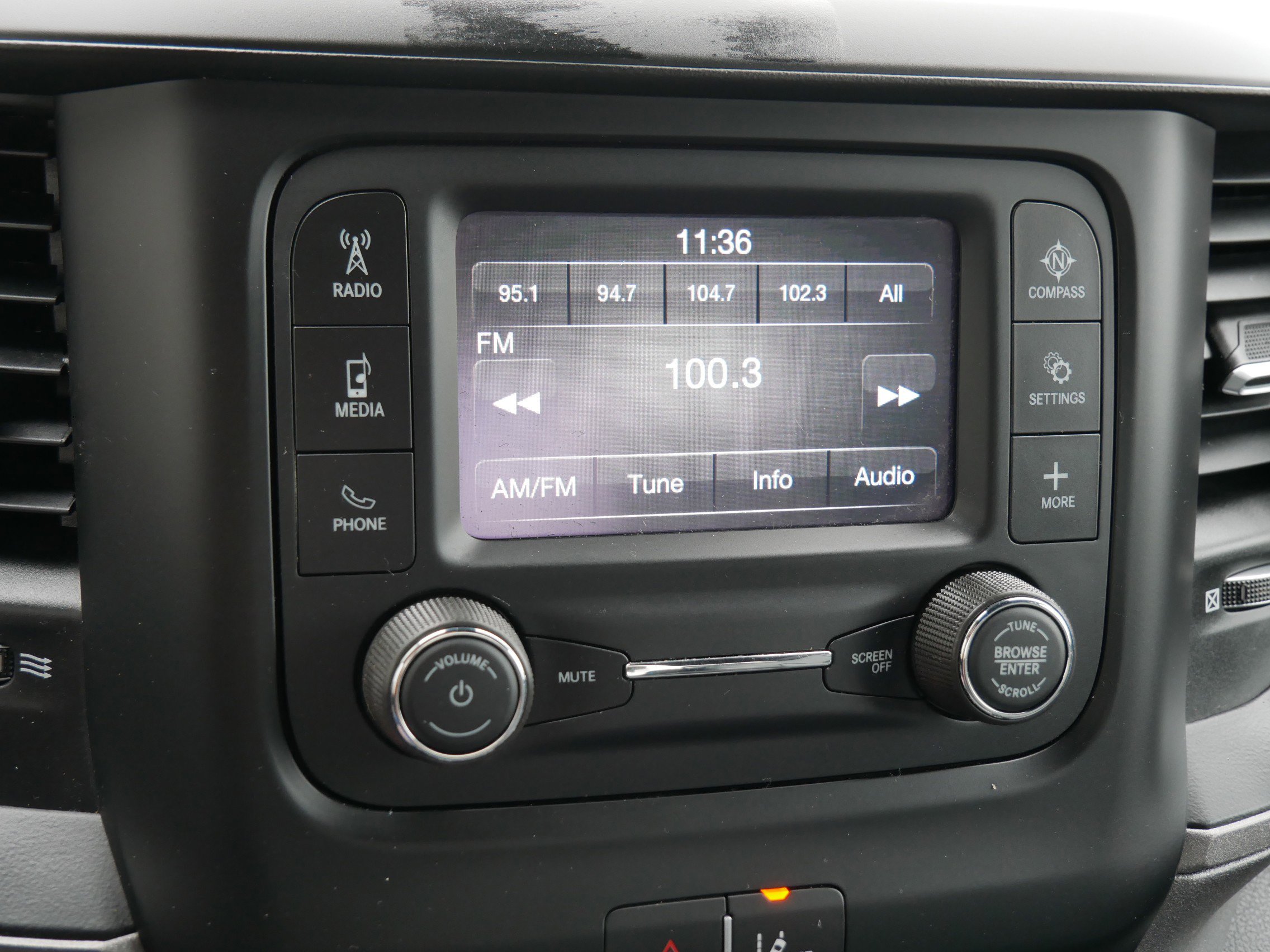 2022 Ram 1500 Tradesman photo 22