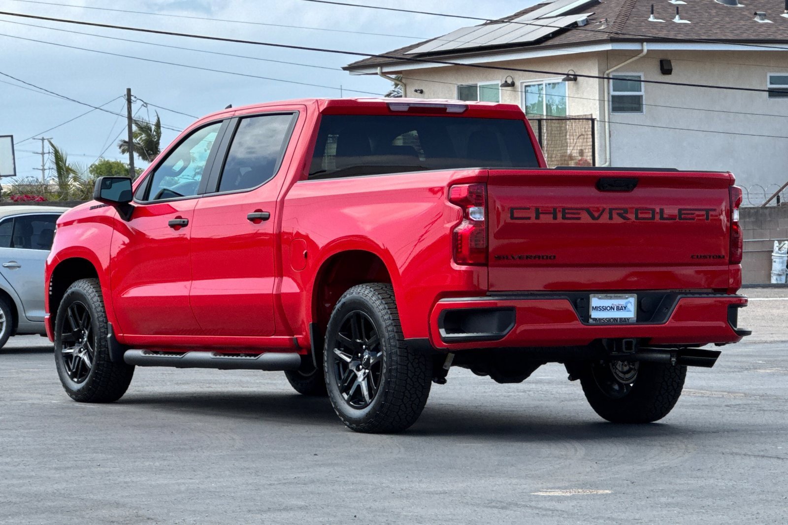 2025 Chevrolet Silverado 1500 Custom photo 6