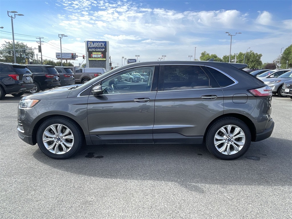 2020 Ford Edge Titanium photo 4