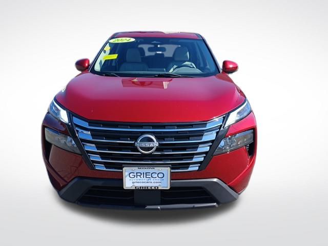 2024 Nissan Rogue SV photo 2