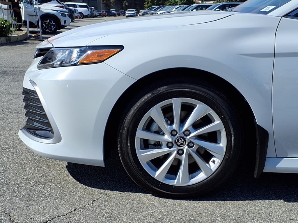 2024 Toyota Camry LE photo 8