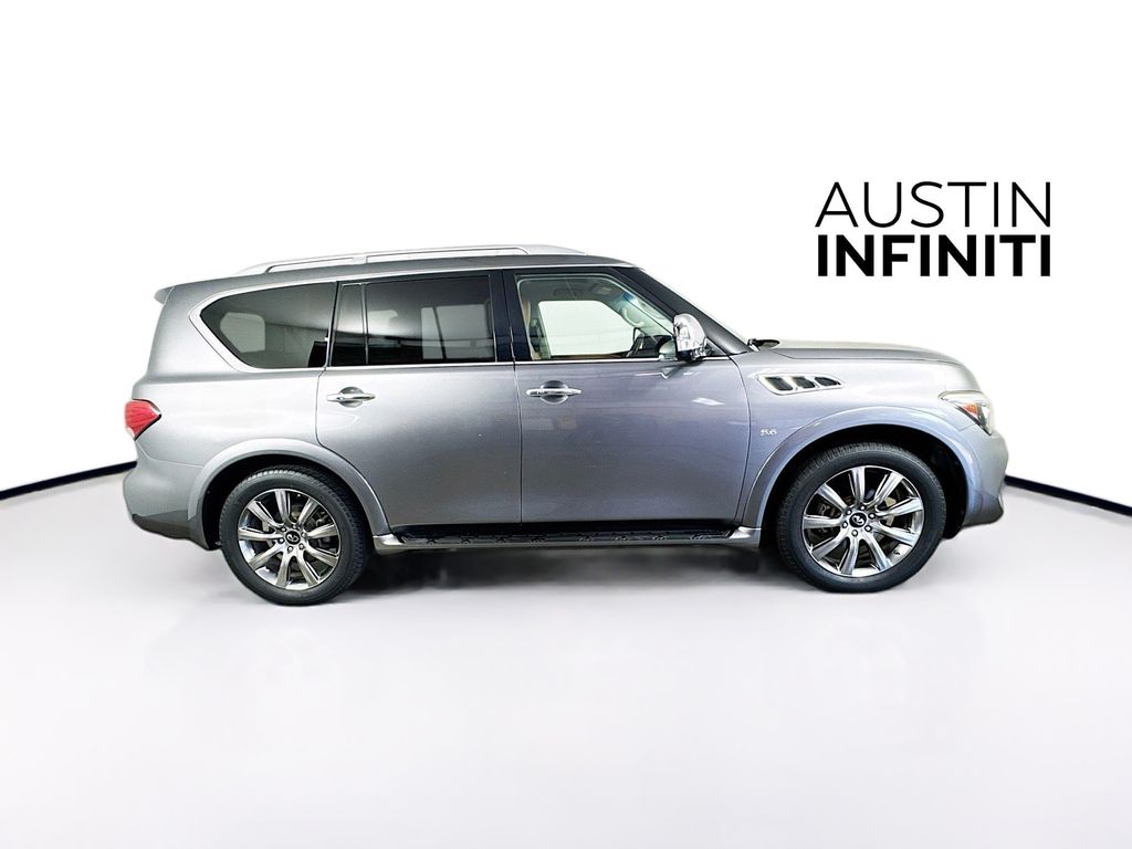 2017 Infiniti QX80 photo 8