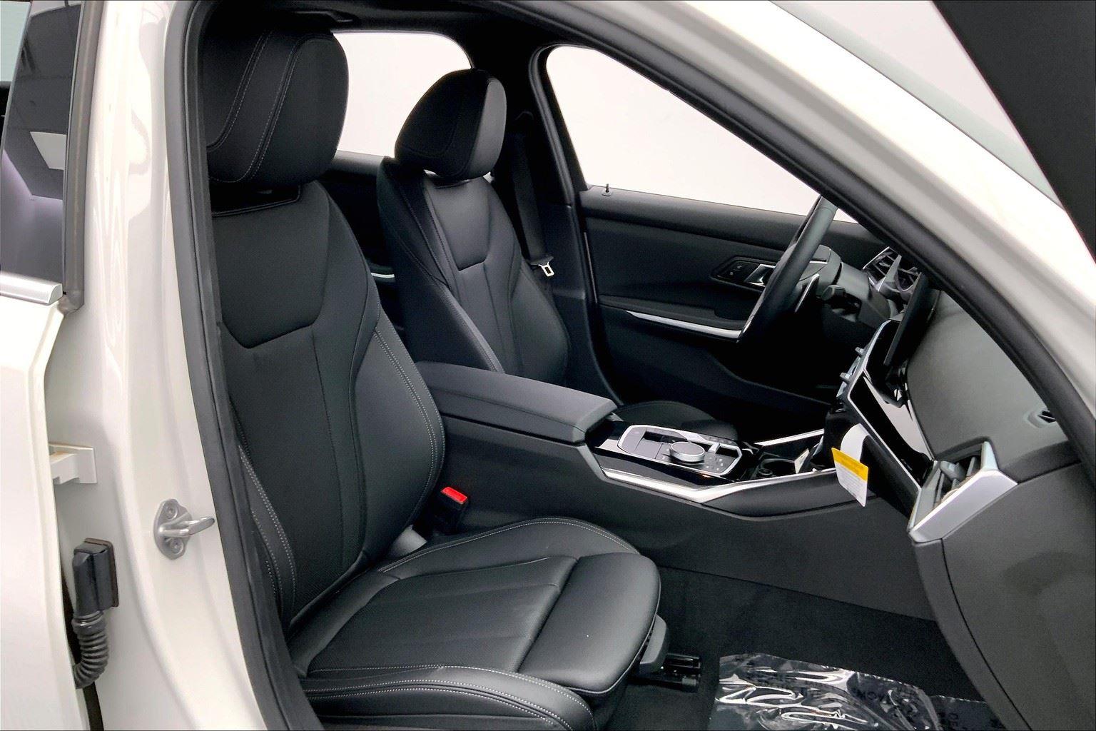 2024 Bmw 330i xDrive photo 5