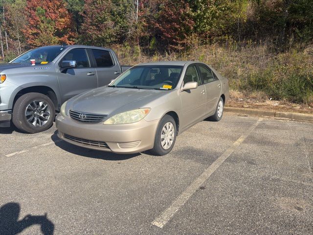 2006 Toyota Camry LE photo 2